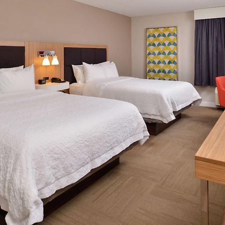 Hampton Inn Greensboro East / Mcleansville Εξωτερικό φωτογραφία
