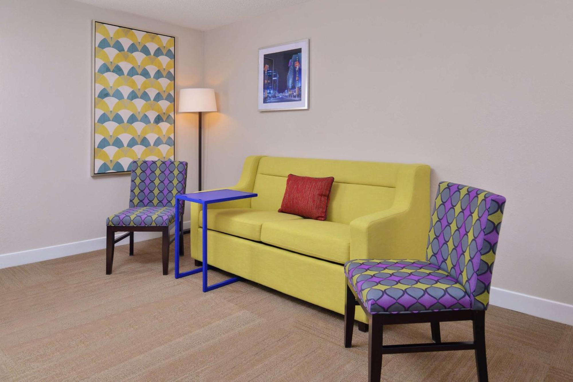 Hampton Inn Greensboro East / Mcleansville Εξωτερικό φωτογραφία