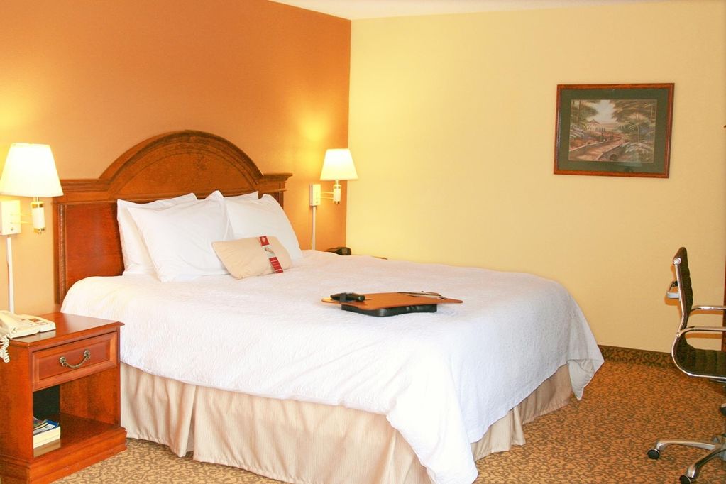 Hampton Inn Greensboro East / Mcleansville Δωμάτιο φωτογραφία